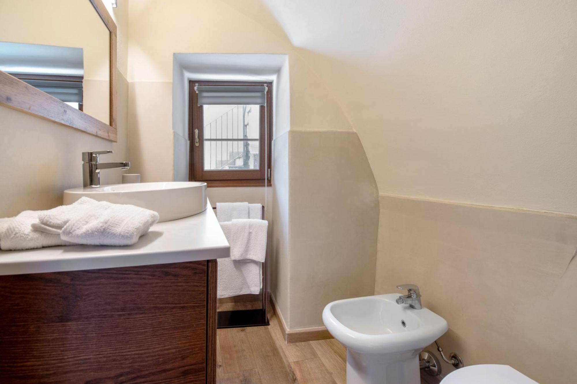 Ferienwohnung Le Volte Pisogne Zimmer foto